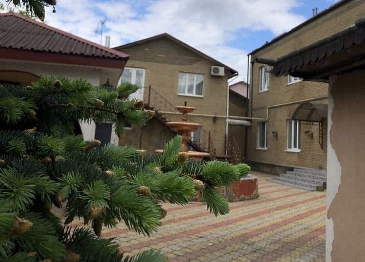 Як обрати надійний пансіонат для літніх людей: головні критерії
